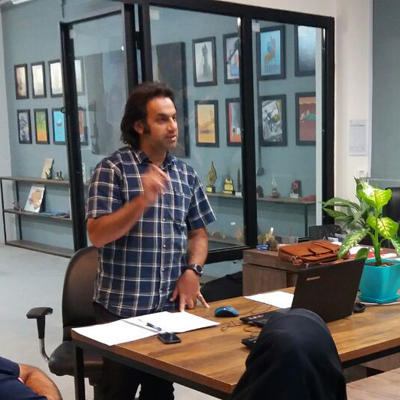 جستوجو در فضای مجازی راه شناخت یک عکس خوب نیست
